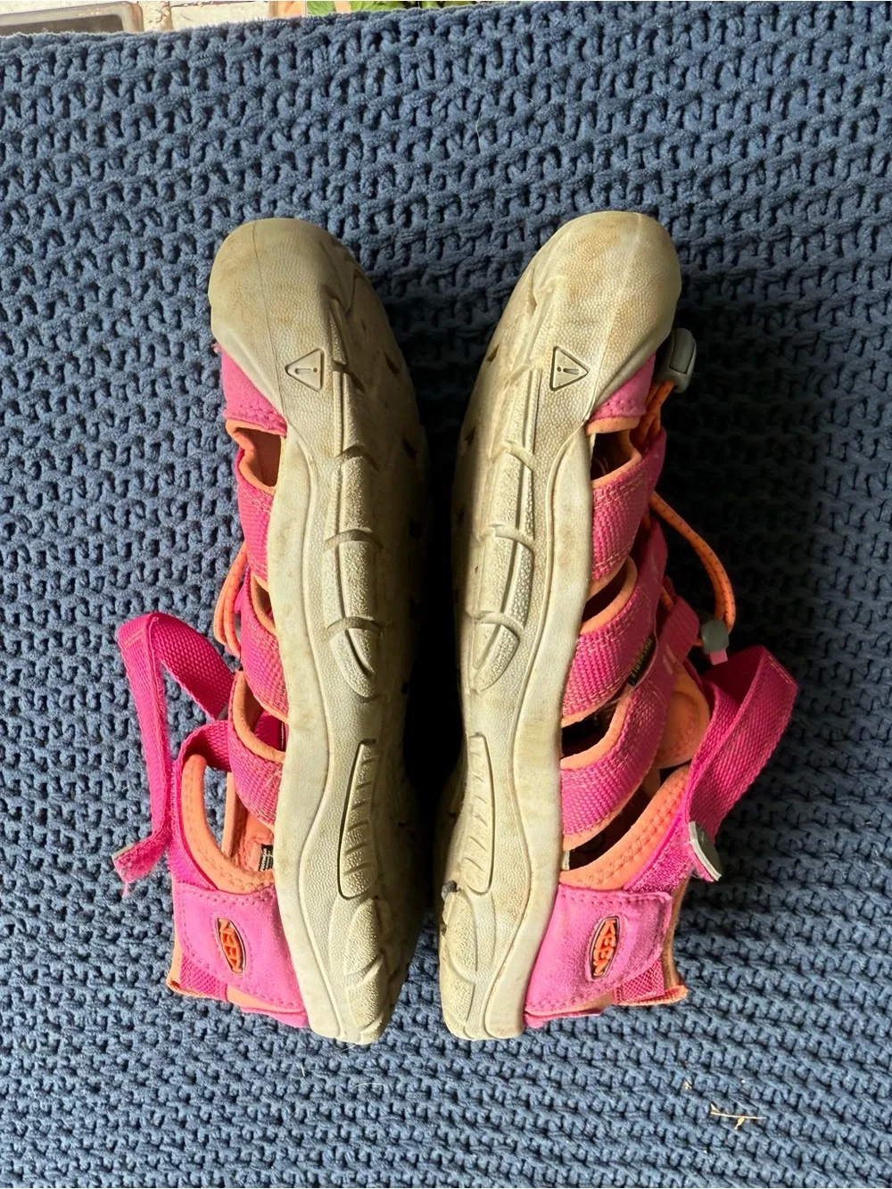 Keen H2 Water Shoes Youth Size US 6 EU 38 Pink Coral Waterproof Hiking Sandals